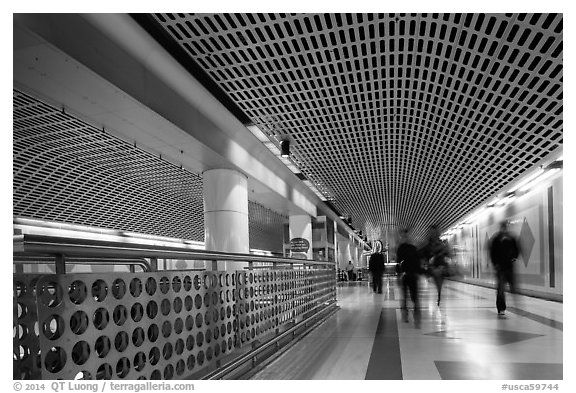 Subway corridor. Los Angeles, California, USA (black and white)