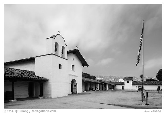 El Presidio de Santa Barbara. Santa Barbara, California, USA (black and white)