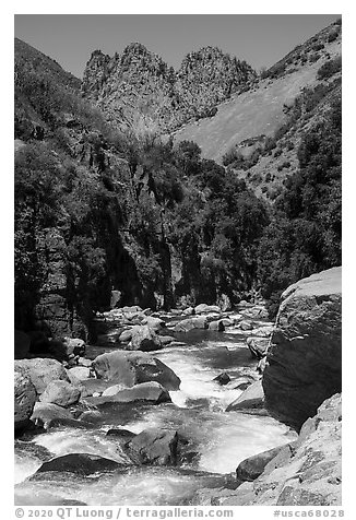 South Fork Kings River flowing in Kings Canyon. Giant Sequoia National Monument, Sequoia National Forest, California, USA (black and white)