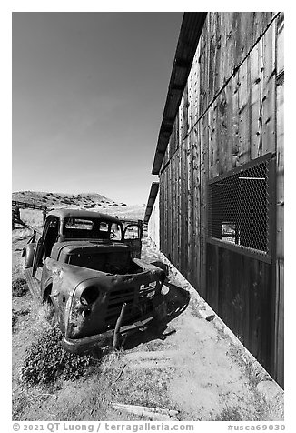 Rusted truck and barn, Selby Ranch. Carrizo Plain National Monument, California, USA (black and white)