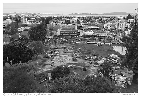 Aerial view of Peoples Park looking towards the bay. Berkeley, California, USA (black and white)