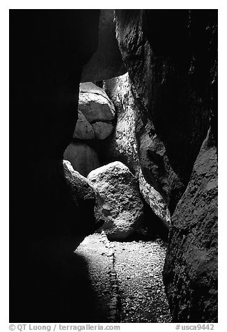 Rocks and trail in Bear Gulch Caves. Pinnacles National Park (black and white)