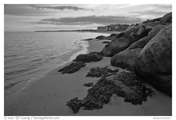 Rocks and beachfront houses, Westbrook. Connecticut, USA