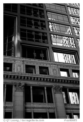 Reflections in a building facade. Chicago, Illinois, USA (black and white)