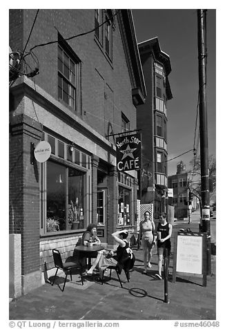 Cafe. Portland, Maine, USA (black and white)