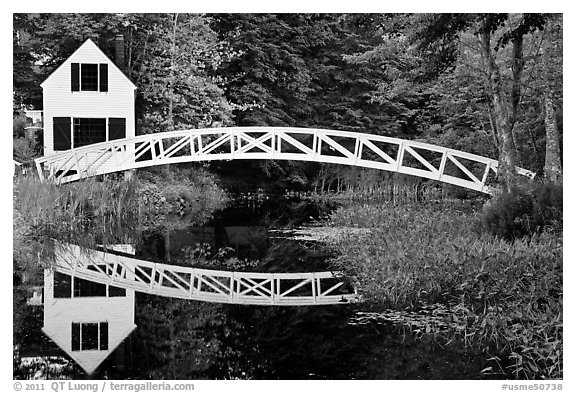 White wooden house and bridge, Somesville. Maine, USA
