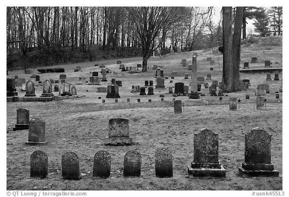 Cemetery. Walpole, New Hampshire, USA (black and white)