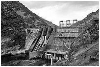 Hells Canyon Dam. Hells Canyon National Recreation Area, Idaho and Oregon, USA ( black and white)