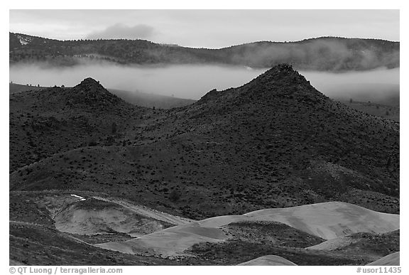 Buttes and fog at dusk. John Day Fossils Bed National Monument, Oregon, USA (black and white)