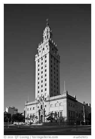 Freedom Tower, memorial to Cuban immigration, Miami. Florida, USA