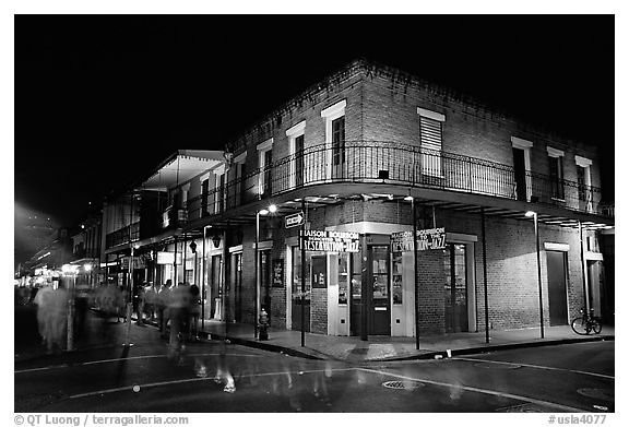 Maison Bourbon, on Bourbon Street, French Quarter. New Orleans, Louisiana, USA (black and white)