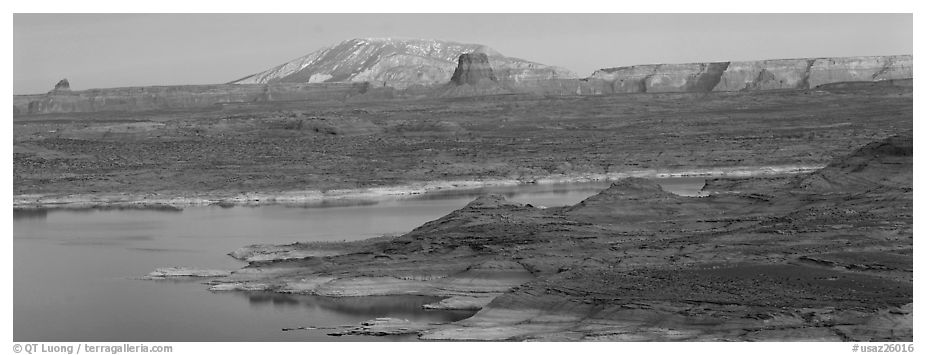 Lake Powell landscape. Arizona, USA (black and white)