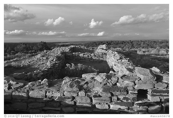 Lowry Pueblo, late afternoon. Canyon of the Ancients National Monument, Colorado, USA (black and white)