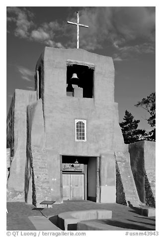 Chapel  San Miguel, oldest church in the US. Santa Fe, New Mexico, USA (black and white)