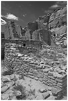 Masonery walls, Kin Kletso. Chaco Culture National Historic Park, New Mexico, USA ( black and white)