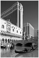 Gonodla and Venetian casino. Las Vegas, Nevada, USA (black and white)
