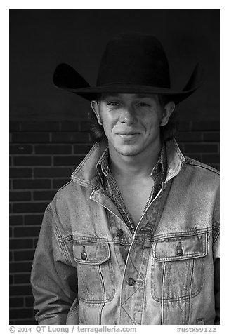 Man with cowboy hat and blue jeans. Fort Worth, Texas, USA (black and white)