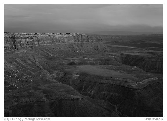 Cliffs near Muley Point, dusk. Bears Ears National Monument, Utah, USA (black and white)