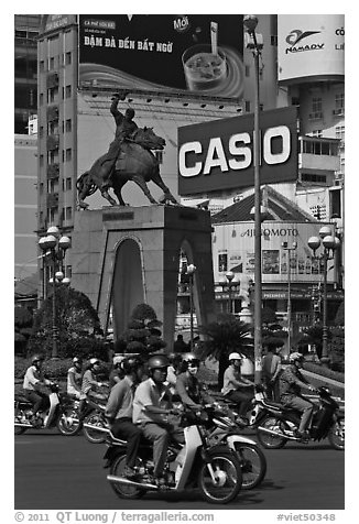 Le Loi statue on traffic circle. Ho Chi Minh City, Vietnam (black and white)