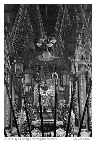 Incense coils, Phuoc An Hoi Quan Pagoda. Cholon, District 5, Ho Chi Minh City, Vietnam (black and white)