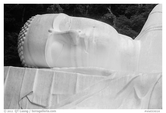 Head of Buddha statue. Ta Cu Mountain, Vietnam