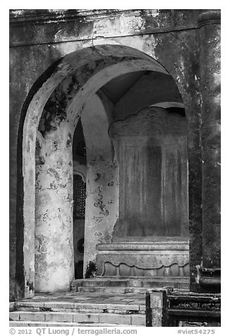 Stele composed by Emperor Tu Duc, Tu Duc Mausoleum. Hue, Vietnam (black and white)