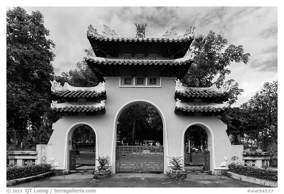 Le Van Duyet temple gate, Binh Thanh district. Ho Chi Minh City, Vietnam (black and white)