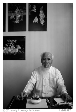 Traditional medicine doctor. Ho Chi Minh City, Vietnam (black and white)