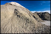 Mudstone with popcorn rock containing smectites, Dinosaur Provincial Park. Alberta, Canada (color)