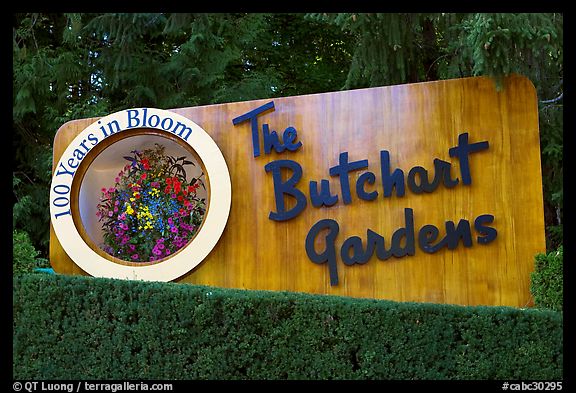 Entrance sign of Butchard Gardens. Butchart Gardens, Victoria, British Columbia, Canada