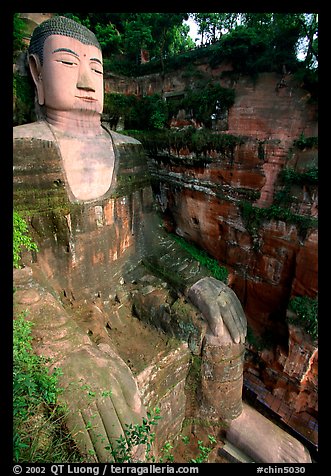 Da Fo (Grand Buddha) seen from Fuyu in Dafo Si. Leshan, Sichuan, China (color)