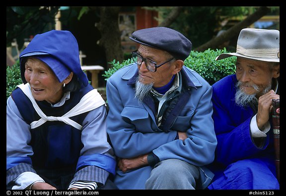 Elder Naxi people. Lijiang, Yunnan, China (color)