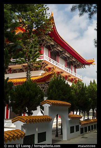 Syuanzang Temple. Sun Moon Lake, Taiwan (color)