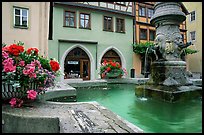 Fountain and houses. Rothenburg ob der Tauber, Bavaria, Germany