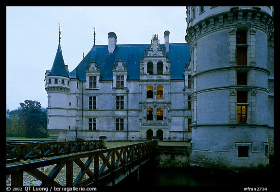 Azay-le-rideau chateau entrance. Loire Valley, France (color)