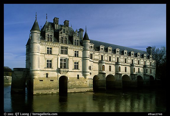 Chenonceaux chateau. Loire Valley, France (color)