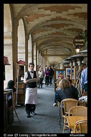 Arcades, place des Vosges. Paris, France