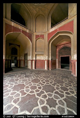 Geometrical patters on the floor of hall, Humayun's tomb. New Delhi, India
