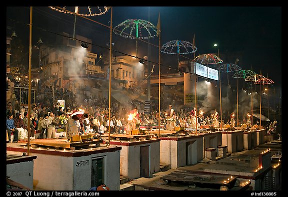 Evening arti ceremony at Dasaswamedh Ghat. Varanasi, Uttar Pradesh, India (color)