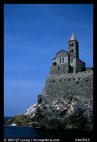 Chiesa di San Pietro (1277) in Genoese Gothic fashion with black and white bands of marble, Porto Venere. Liguria, Italy