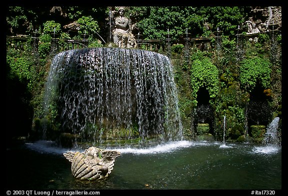 Elaborate fountain in the gardens of Villa d'Este. Tivoli, Lazio, Italy (color)