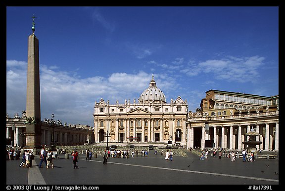 Place St Peter and Basilic Saint Peter. Vatican City (color)