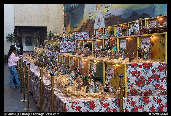 Exhibit showing scenes from the bible, Tlaquepaque. Jalisco, Mexico (color)