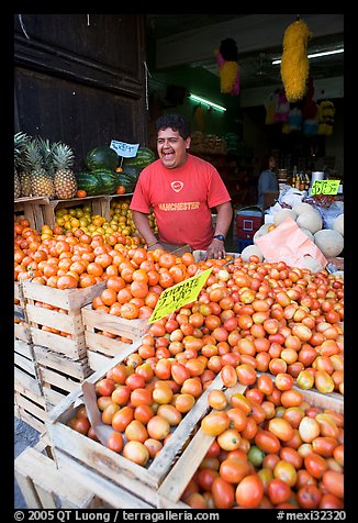 Vegetable vendor. Guanajuato, Mexico (color)