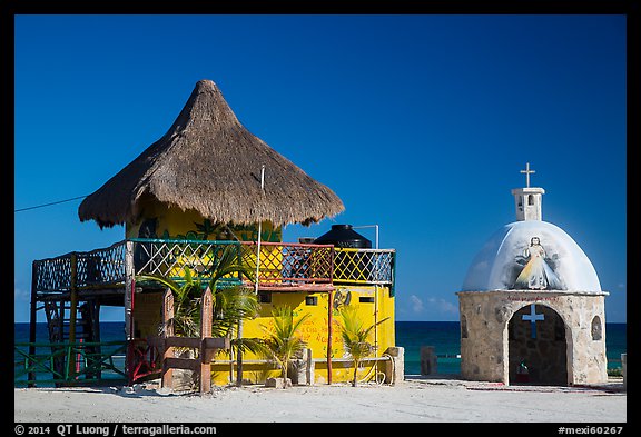 Bar and Chan Santa Cruz Monument, Punta Sur. Cozumel Island, Mexico (color)