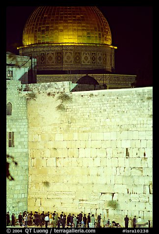 Western (Wailling) Wall and Dome of the Rock at night. Jerusalem, Israel (color)