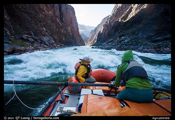 Raft entering Horn Creek Rapids. Grand Canyon National Park, Arizona