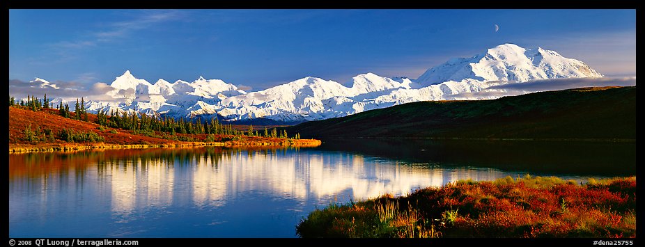 Tranquil autumn evening with Mount McKinley reflections. Denali National Park, Alaska, USA.