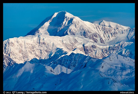 Mt McKinley seen from the south. Denali National Park (color)