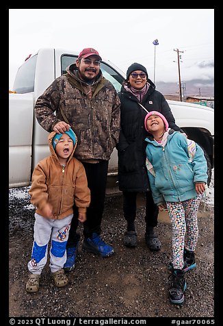 Nuamiunt family, Anaktuvuk Pass Airport. Gates of the Arctic National Park (color)